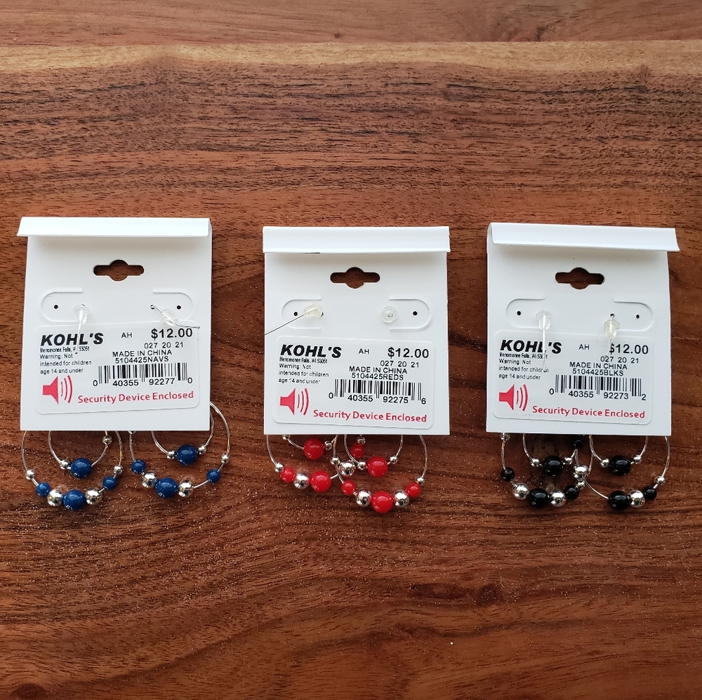 Ear Ring Set - Picture 2 of 2